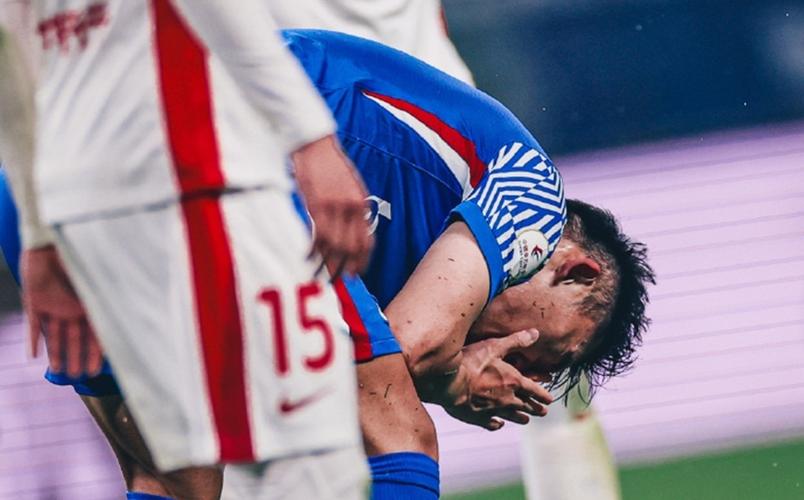 你要踢亚冠？中超“新军”：稚气未脱，却再度疯狂大手笔