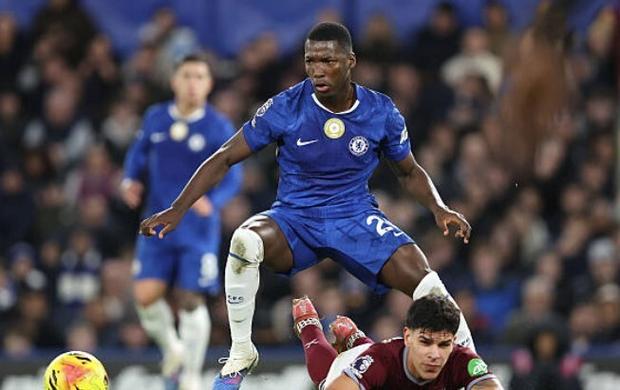 凯塞多本场数据：2拦截，2解围，9夺回球权，对抗7胜3