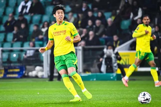 德天空：权赫奎从南特永久转会卡尔斯鲁厄，目标参加世界杯