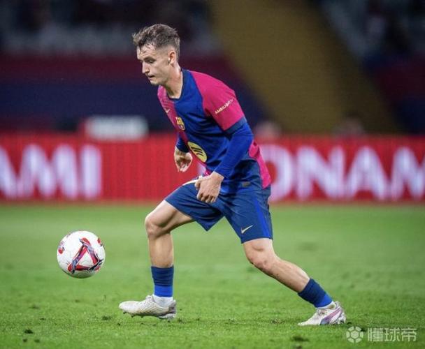 每体：巴萨正在考察帕莱斯特拉，他是极具潜力的双足边卫